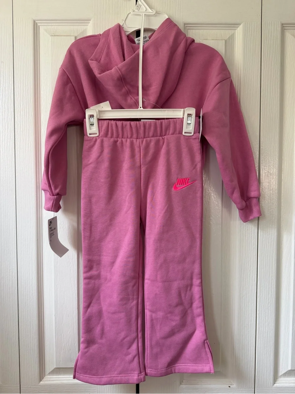 Nike Girls Pink Hooded Sweatshirt & Matching Joggers